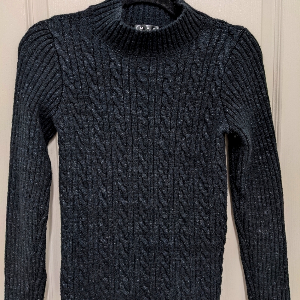 Mock neck Sweater, Small, Black with speckled grey/white